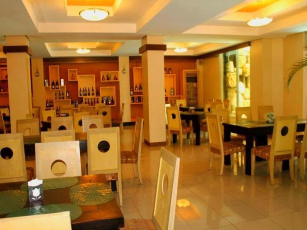 Goldenfield Kundutel Hotel Bacolod Exterior foto