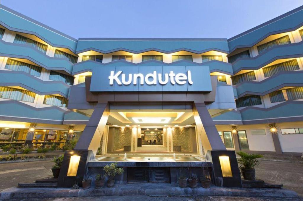 Goldenfield Kundutel Hotel Bacolod Exterior foto